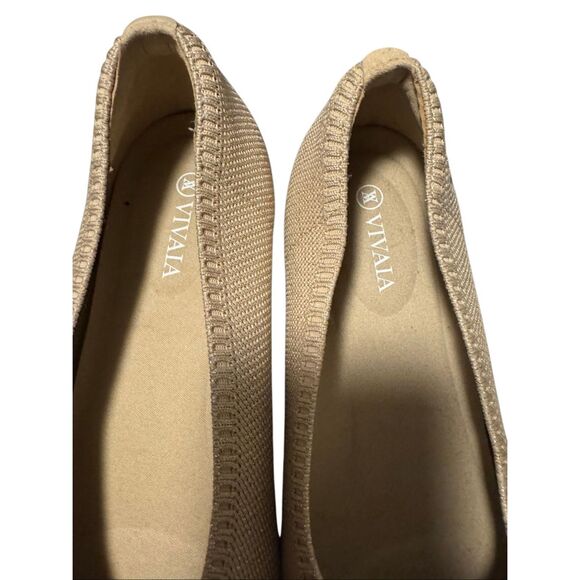 Vivaia size 7.5 tan cream sparkle almond toe flats shoes - NEW - Picture 6 of 7